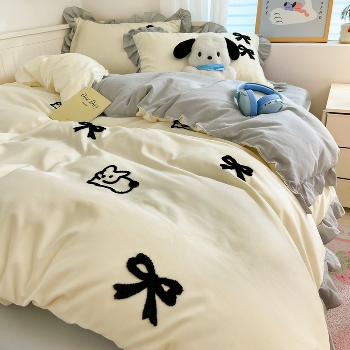 91家纺网 家纺一手货源 找家纺 泉欣家纺 2024韩式公主风毛巾绣花水洗棉四件套专版花型 蝴蝶结-浅黄灰