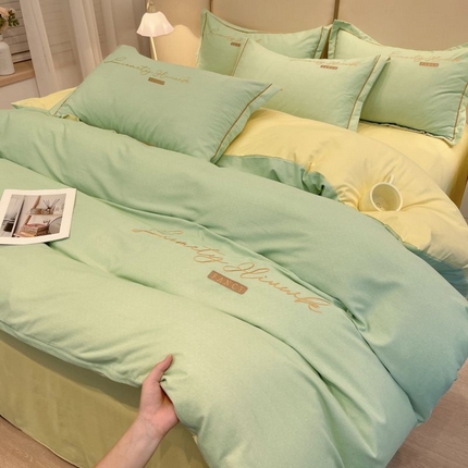 91家纺网 家纺一手货源 找家纺 （总）菲梵家纺 2025新款纯色双拼全棉加厚磨毛刺绣款套件单品系列（单被套）