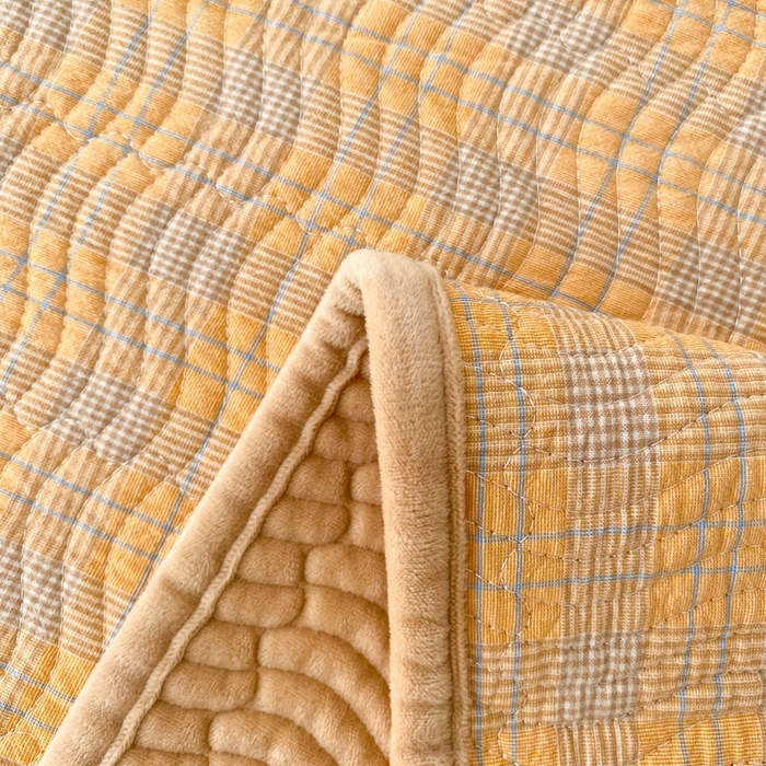 91家纺网 家纺一手货源 找家纺 沐纯家居 2025新款色织水洗棉棉绒（大豆纤维填充）床盖三件套 田园桔