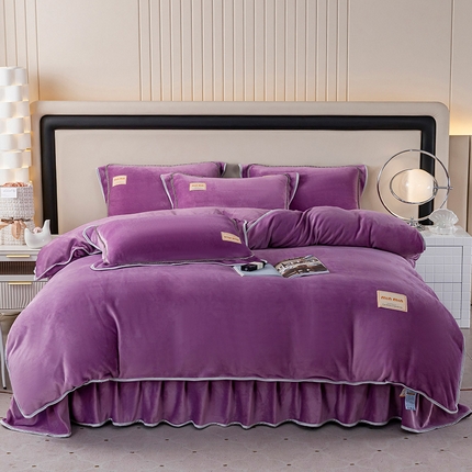 91家纺网 家纺一手货源 找家纺 （总）博兰蒂 2025秋冬新款高克重纯色牛奶绒床裙款四件套