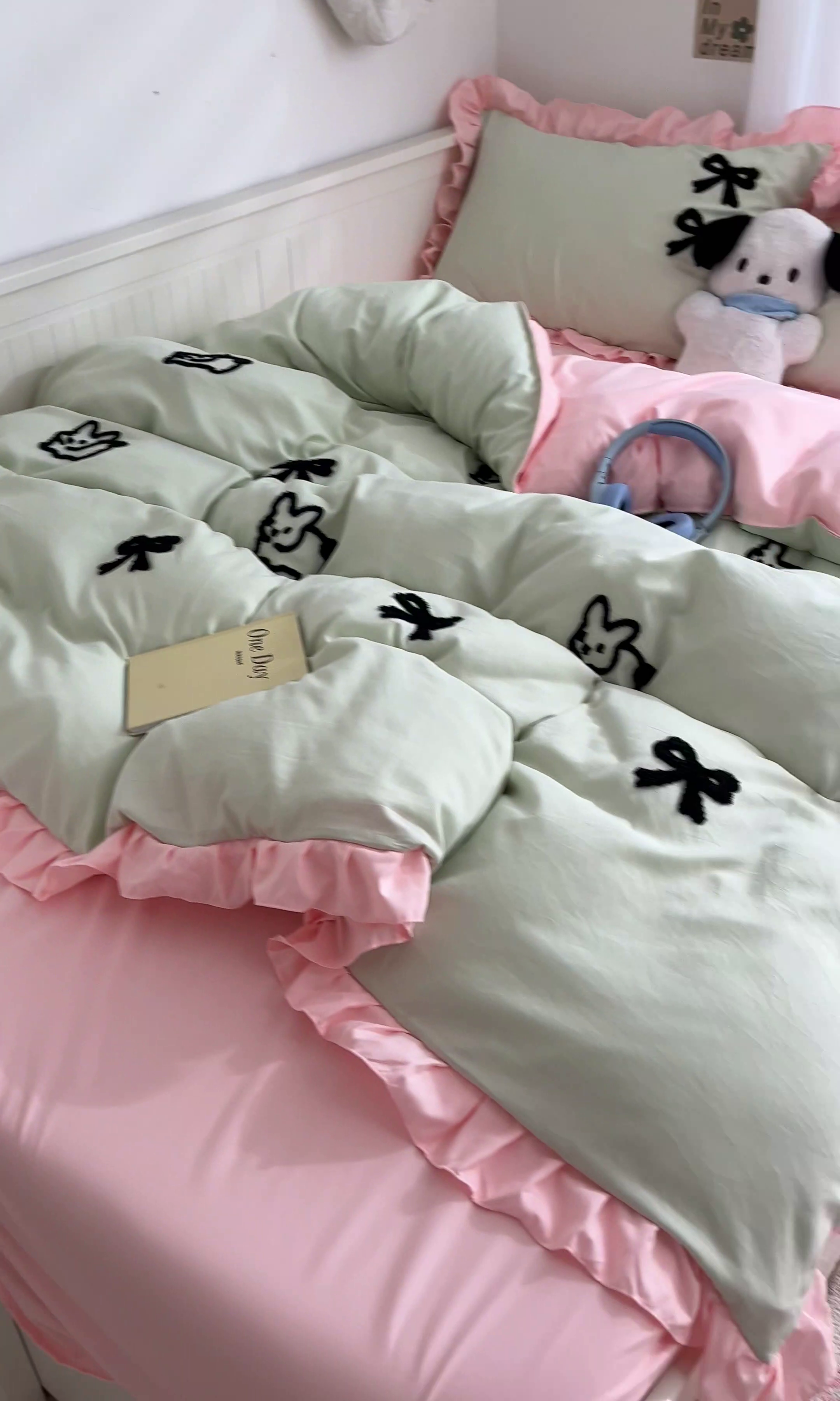 91家纺网 家纺一手货源 找家纺 （总）泉欣家纺 2024韩式公主风毛巾绣花水洗棉四件套专版花型