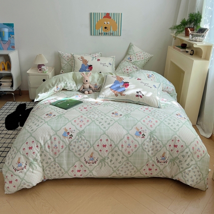 91家纺网 家纺一手货源 找家纺 桃喜 2025新款学生季全棉13070混搭系列四件套 乖乖兔