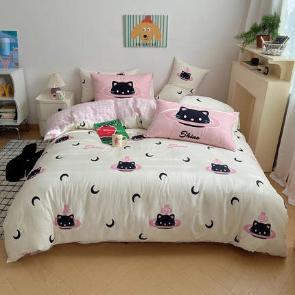 91家纺网 家纺一手货源 找家纺 桃喜 2025新款学生季全棉13070混搭系列四件套 晚安猫