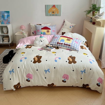 91家纺网 家纺一手货源 找家纺 桃喜 2025新款学生季全棉13070混搭系列四件套 班尼熊