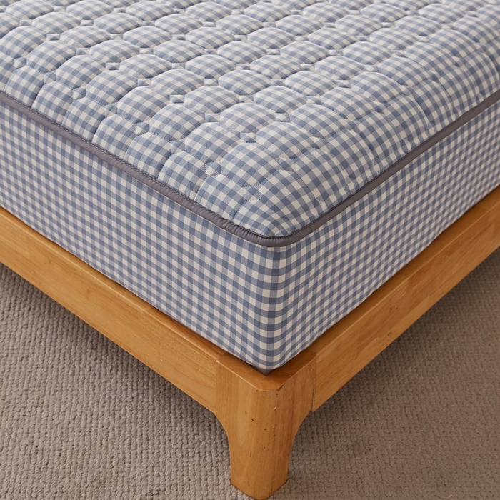 91家纺网 家纺一手货源 找家纺 迪乐妮家居 2024新款大床色织全棉夹棉床笠 蓝小格