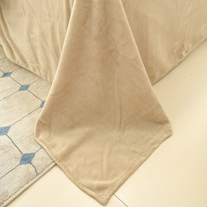 91家纺网 家纺一手货源 找家纺 新印象 2025新款包边工艺牛奶绒四件套奶白浅咖