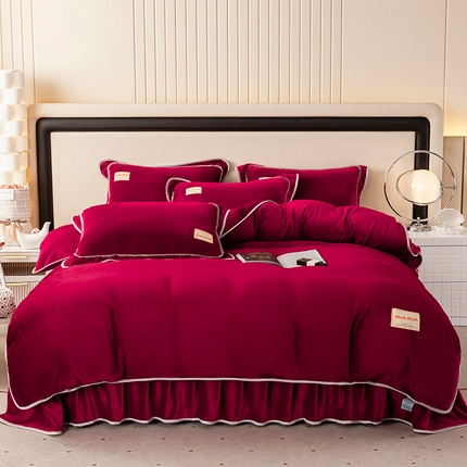 91家纺网 家纺一手货源 找家纺 （总）博兰蒂 2025秋冬新款高克重纯色牛奶绒床裙款四件套