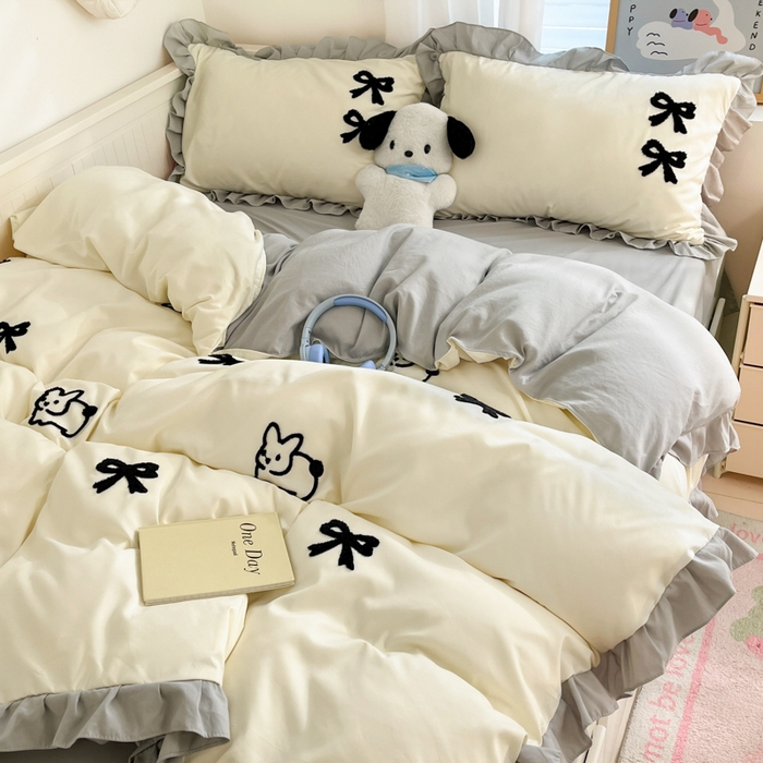 91家纺网 家纺一手货源 找家纺 泉欣家纺 2024韩式公主风毛巾绣花水洗棉四件套专版花型 蝴蝶结-浅黄灰