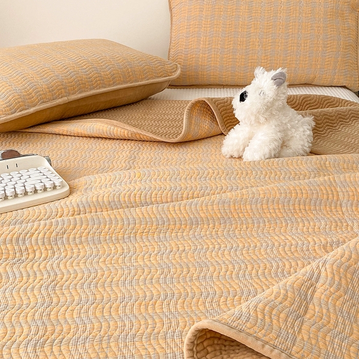 91家纺网 家纺一手货源 找家纺 沐纯家居 2025新款色织水洗棉棉绒（大豆纤维填充）床盖三件套 田园桔