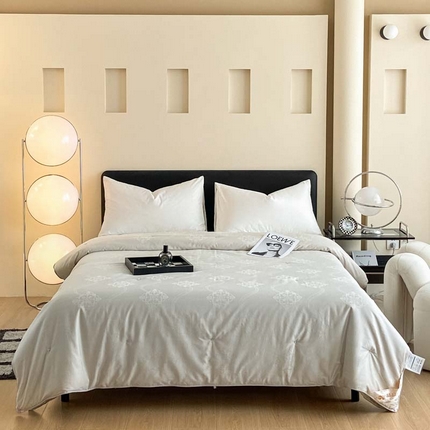 91家纺网 家纺一手货源 找家纺 （总）紫乐家纺 2024新款A类全棉提花柯罗尔蚕丝被春秋被冬被子母被桑蚕丝榨蚕丝被子被芯