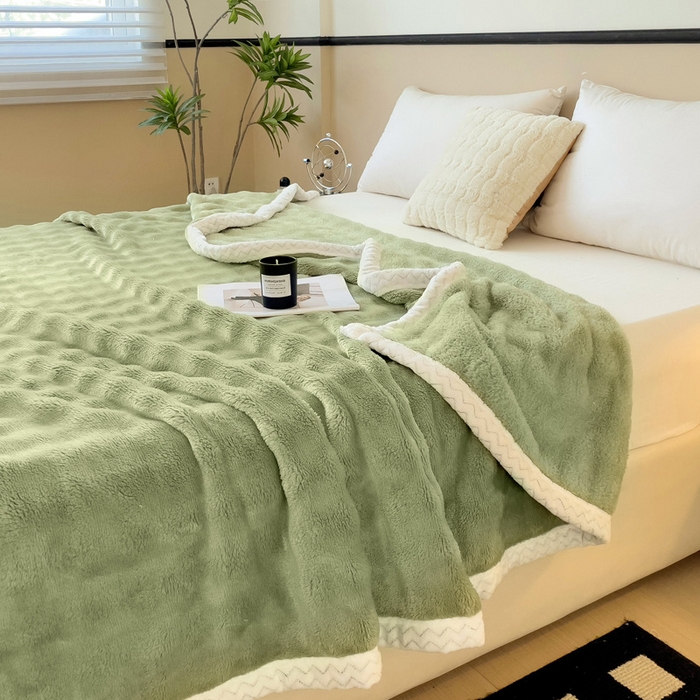 91家纺网 家纺一手货源 找家纺 佳居缘 2024新款亲肤舒适纯色兔毛绒毯毛毯毯子 果绿