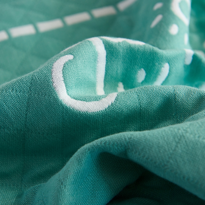 91家纺网 家纺一手货源 找家纺 2024新款全棉加厚三层纱布枕巾52*78cm一对 快乐小鹿绿