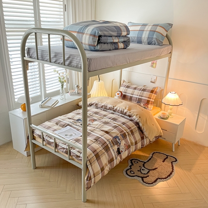 91家纺网 家纺一手货源 找家纺 2025新款全棉印花12868学生宿舍床三件套被芯床垫枕芯上下铺六件套 童年时光