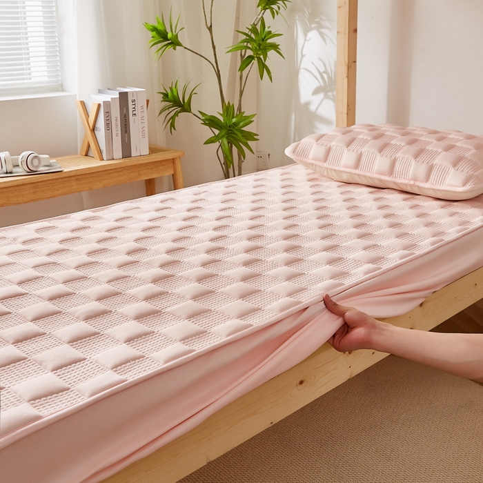 91家纺网 家纺一手货源 找家纺 卡派 2024新款布拉格夹棉加厚床笠单人床 布拉格-玉