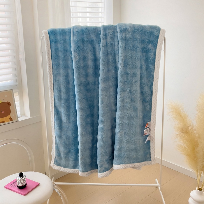 91家纺网 家纺一手货源 找家纺 佳居缘 2024新款亲肤舒适纯色兔毛绒毯毛毯毯子 宾利蓝