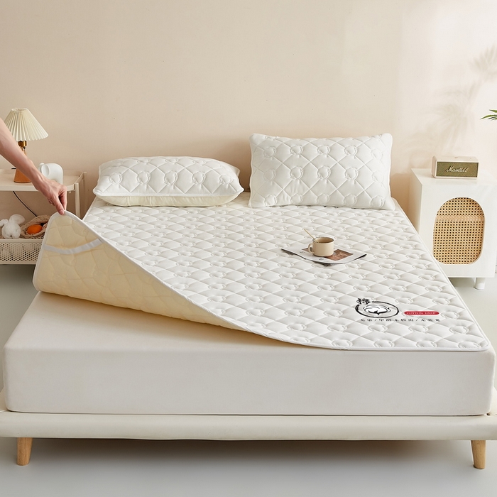 91家纺网 家纺一手货源 找家纺 卡派 2024新款水洗棉100%新疆棉花床褥大床 棉花-白