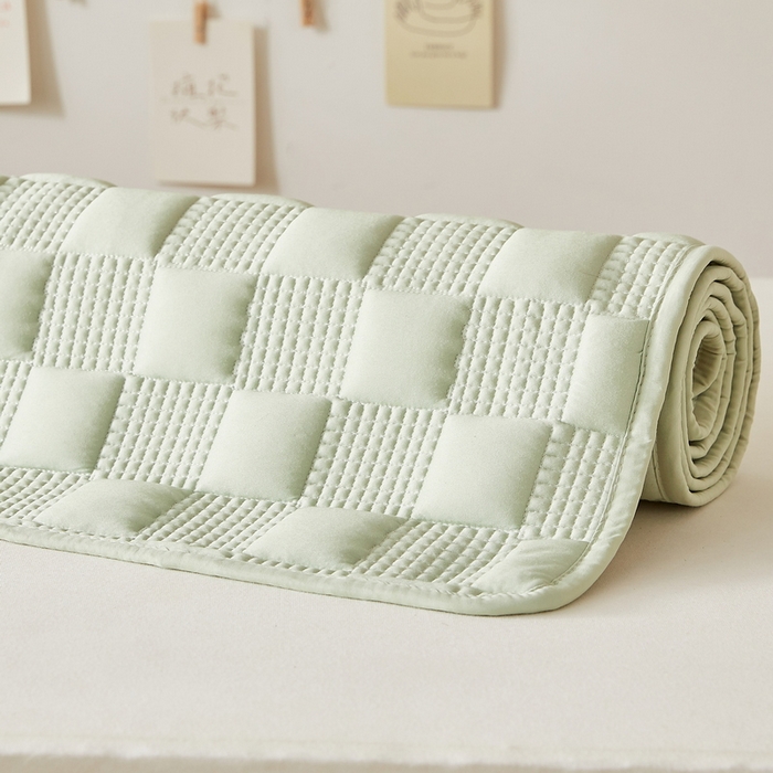 91家纺网 家纺一手货源 找家纺 卡派 2024新款布拉格夹棉加厚床褥单人床 布拉格-果绿