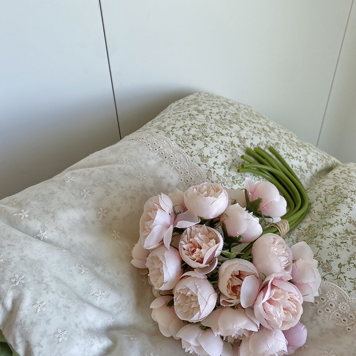 91家纺网 家纺一手货源 找家纺 2025新款秋冬季棉加豆豆绒法式花边款豆豆被被芯 花田绿