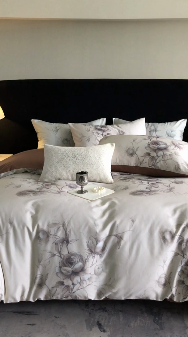 91家纺网 家纺一手货源 找家纺 立奥被业 2024新款60*60数码印花四件套全棉四件套 玫瑰咖