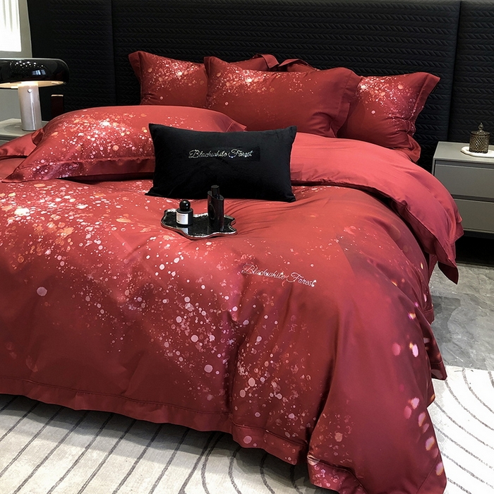 91家纺网 家纺一手货源 找家纺 （总）黑白森林 2024新款高支天丝棉大红数码印花四件套