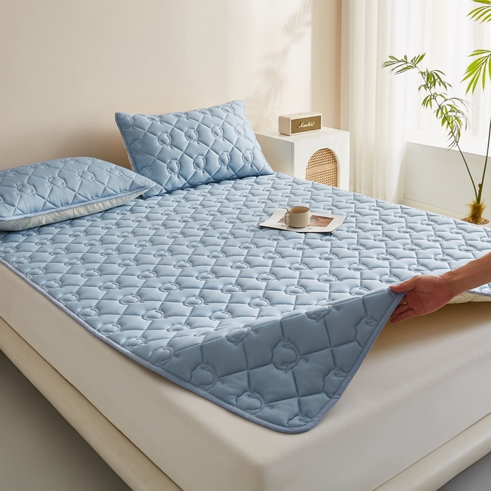 91家纺网 家纺一手货源 找家纺 卡派 2024新款水洗棉100%新疆棉花床褥大床 棉花-蓝灰