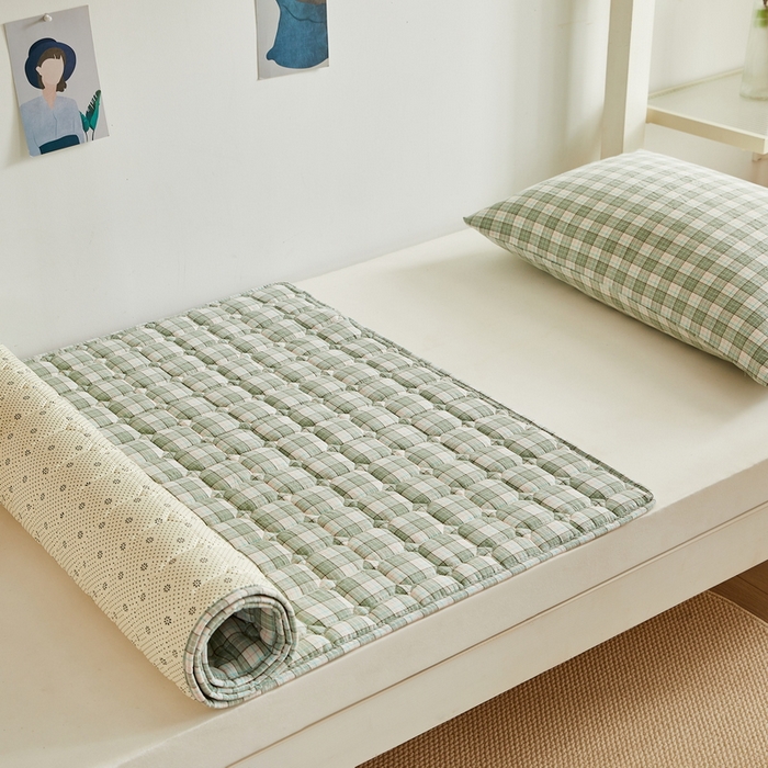 91家纺网 家纺一手货源 找家纺 卡派 2024新款全棉夹棉床褥 经典格