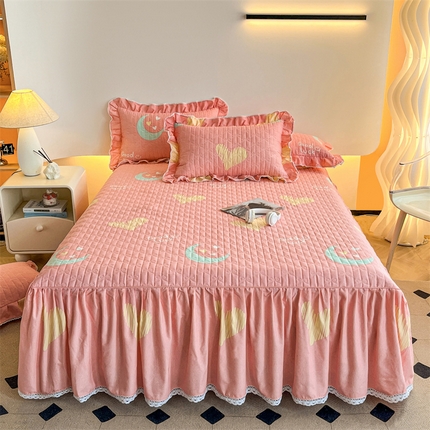 91家纺网 家纺一手货源 找家纺 （总）（支持一件定制）2024新款加厚全棉夹棉磨毛纯棉床裙单件公主风印花防滑三件套