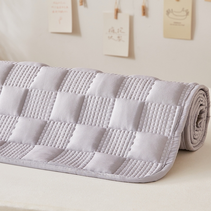 91家纺网 家纺一手货源 找家纺 卡派 2024新款布拉格夹棉加厚床褥单人床 布拉格-灰