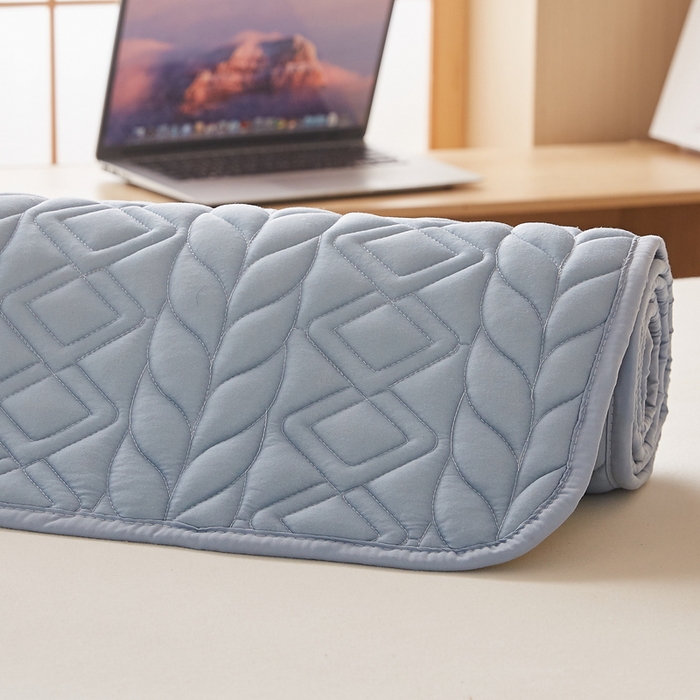 91家纺网 家纺一手货源 找家纺 卡派 2024新款水洗棉羊毛床褥（富贵竹）单人床 富贵竹-蓝灰