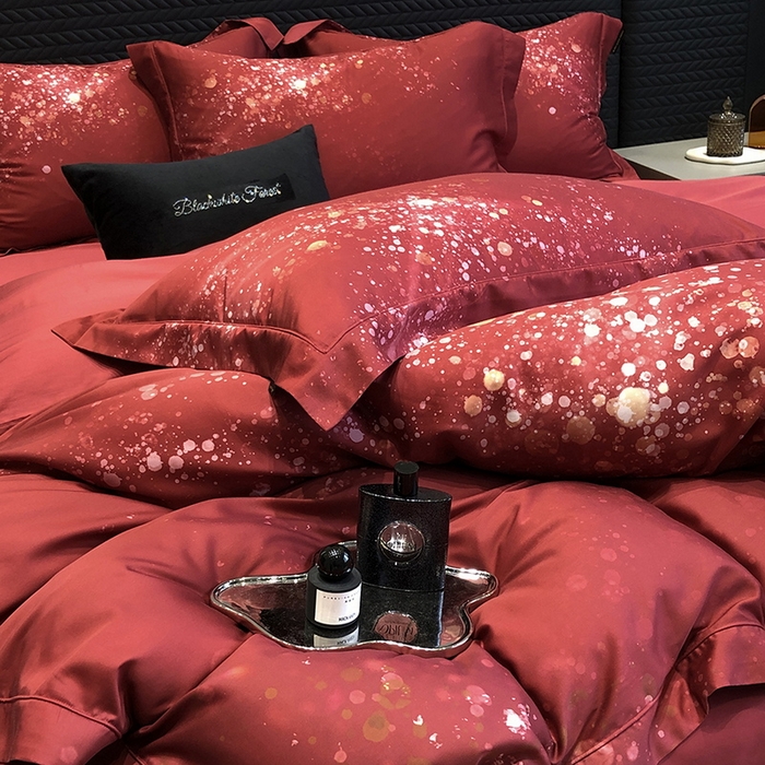 91家纺网 家纺一手货源 找家纺 （总）黑白森林 2024新款高支天丝棉大红数码印花四件套