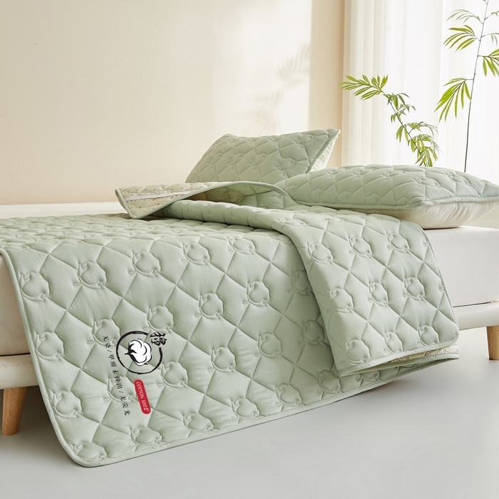 91家纺网 家纺一手货源 找家纺 卡派 2024新款水洗棉100%新疆棉花床褥大床 棉花-果绿