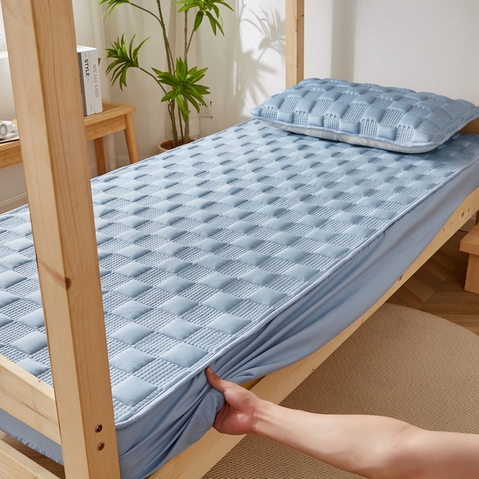 91家纺网 家纺一手货源 找家纺 卡派 2024新款布拉格夹棉加厚床笠单人床 布拉格-蓝灰