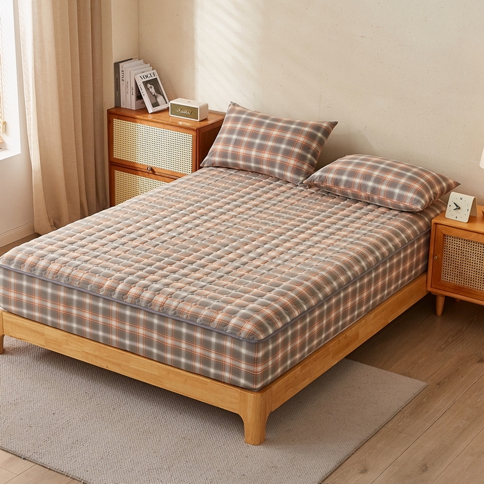 91家纺网 家纺一手货源 找家纺 卡派 2024新款色织全棉夹棉床笠 诺卡