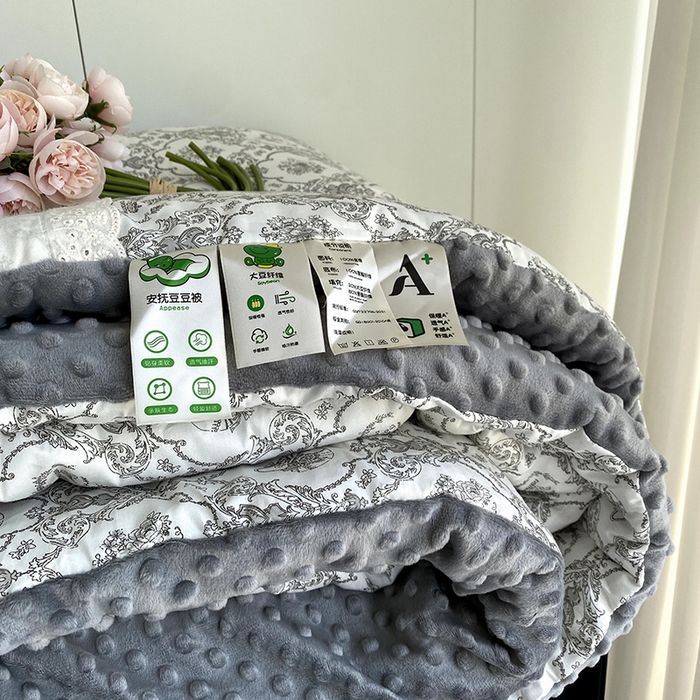 91家纺网 家纺一手货源 找家纺 2025新款秋冬季棉加豆豆绒法式花边款豆豆被被芯 奥黛丽