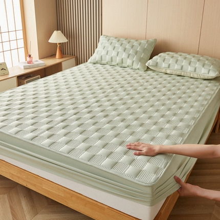 91家纺网 家纺一手货源 找家纺 （总）卡派 2024新款布拉格水洗棉夹棉加厚床笠大床