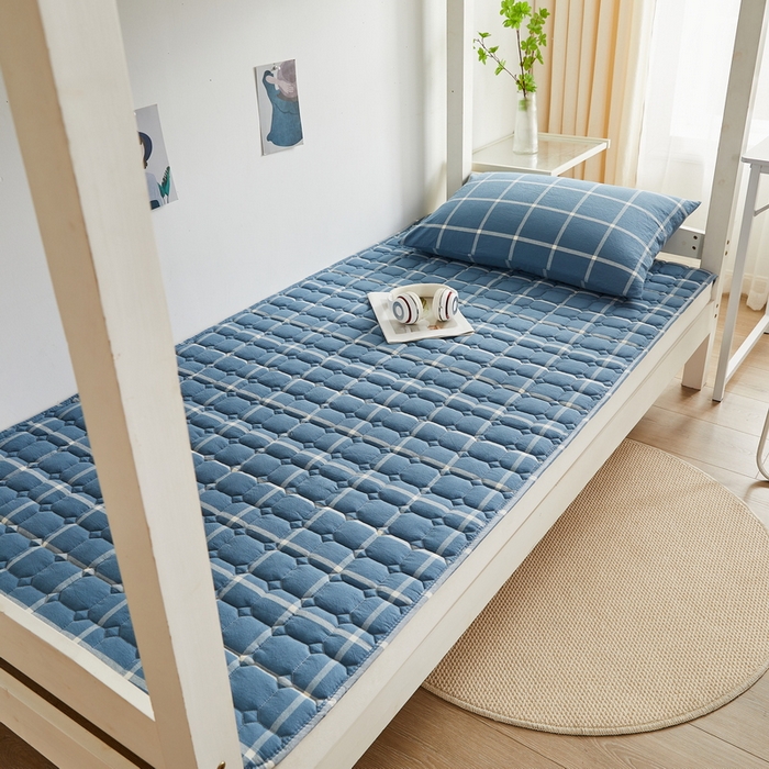 91家纺网 家纺一手货源 找家纺 卡派 2024新款全棉夹棉床褥 海蓝格