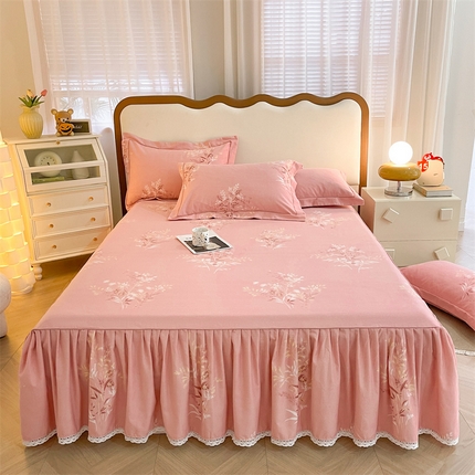 91家纺网 家纺一手货源 找家纺 （总）（支持一件定制）2024新款加厚纯棉生态磨毛床裙三件套全棉花边防滑床罩单件