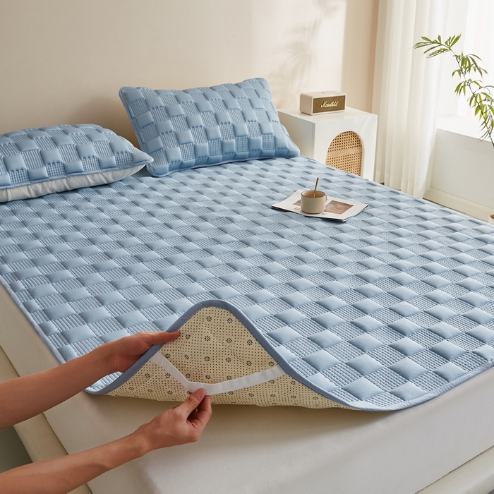 91家纺网 家纺一手货源 找家纺 卡派 2024新款布拉格夹棉床褥大床 布拉格-蓝灰