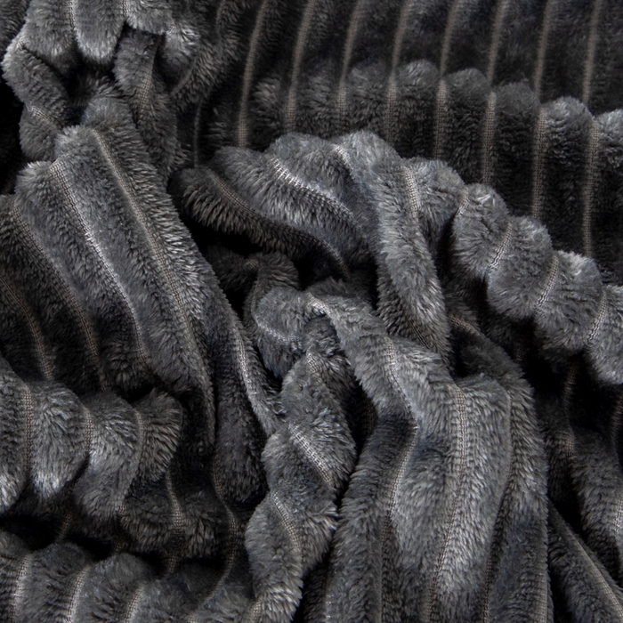 91家纺网 家纺一手货源 找家纺 2025新款240克轻盈保暖秋冬居家办公柔软亲肤午休小毯子便携车载毯 深灰