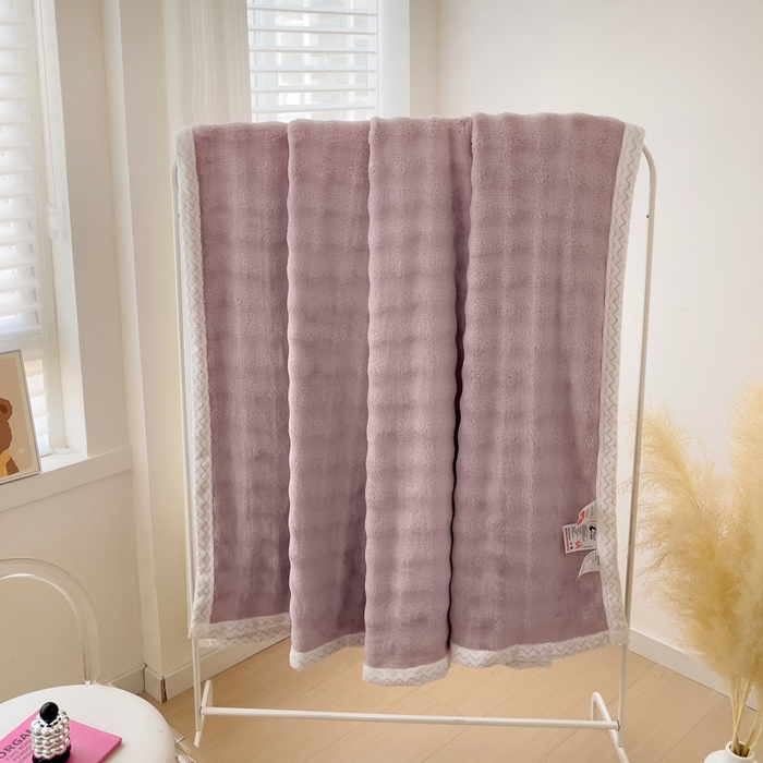 91家纺网 家纺一手货源 找家纺 佳居缘 2024新款亲肤舒适纯色兔毛绒毯毛毯毯子 熏依紫