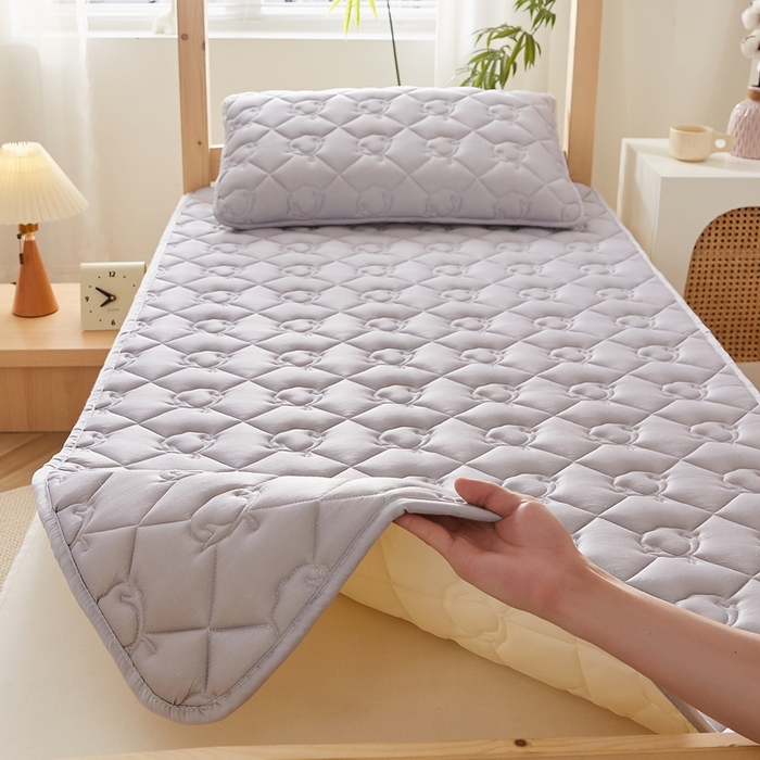 91家纺网 家纺一手货源 找家纺 卡派 2024新款水洗棉100%新疆棉花床褥款单人床 棉花-灰