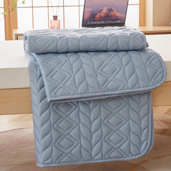 91家纺网 家纺一手货源 找家纺 卡派 2024新款水洗棉羊毛床褥（富贵竹）单人床 富贵竹-蓝灰