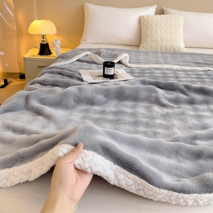 91家纺网 家纺一手货源 找家纺 佳居缘 2024新款亲肤舒适纯色兔毛绒毯毛毯毯子 时尚灰