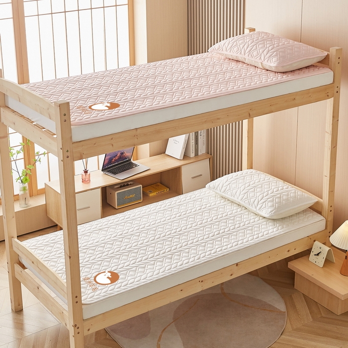 91家纺网 家纺一手货源 找家纺 卡派 2024新款水洗棉羊毛床褥（富贵竹）单人床 富贵竹-白