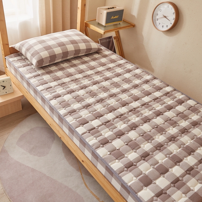 91家纺网 家纺一手货源 找家纺 卡派 2024新款色织全棉夹棉床笠(无印家居风） 大灰格