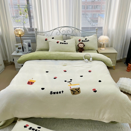 91家纺网 家纺一手货源 找家纺 （总）鑫利来家纺 2025新款牛奶绒毛巾绣四件套加厚立体卡通牛奶绒四件套