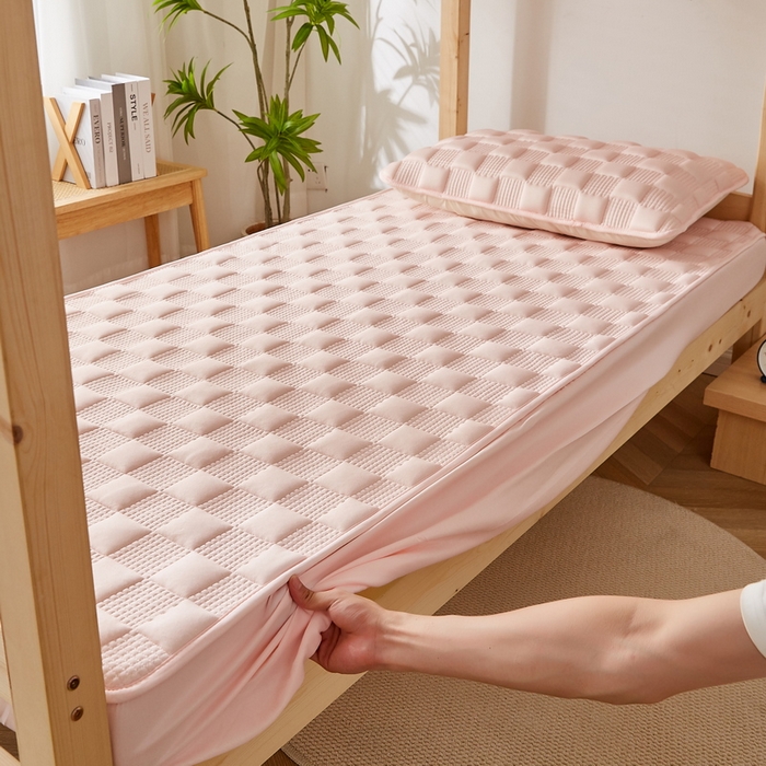 91家纺网 家纺一手货源 找家纺 卡派 2024新款布拉格夹棉加厚床笠单人床 布拉格-玉