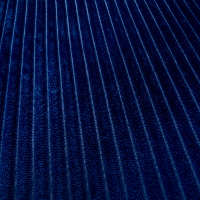 91家纺网 家纺一手货源 找家纺 2025新款240克轻盈保暖秋冬居家办公柔软亲肤午休小毯子便携车载毯 深蓝