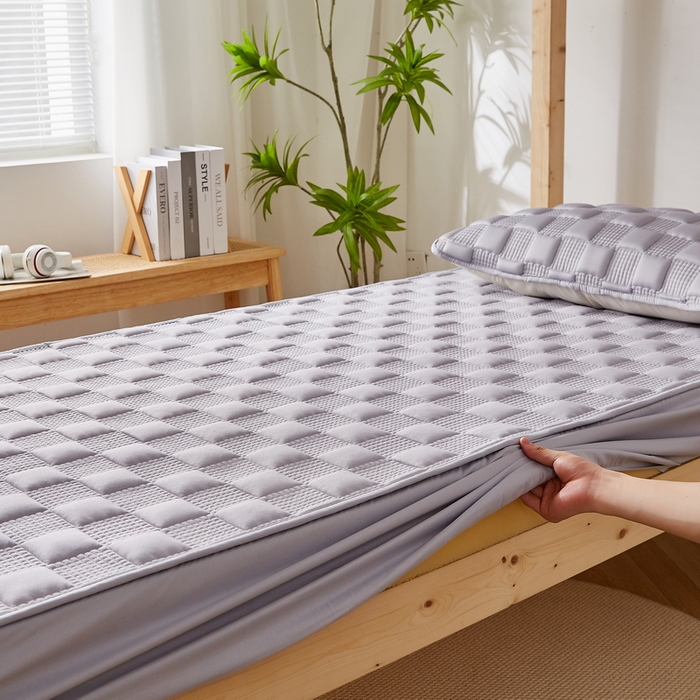 91家纺网 家纺一手货源 找家纺 卡派 2024新款布拉格夹棉加厚床笠单人床 布拉格-灰