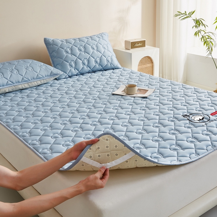 91家纺网 家纺一手货源 找家纺 卡派 2024新款水洗棉100%新疆棉花床褥大床 棉花-蓝灰